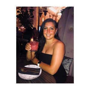 Meet your Posher, Tashya